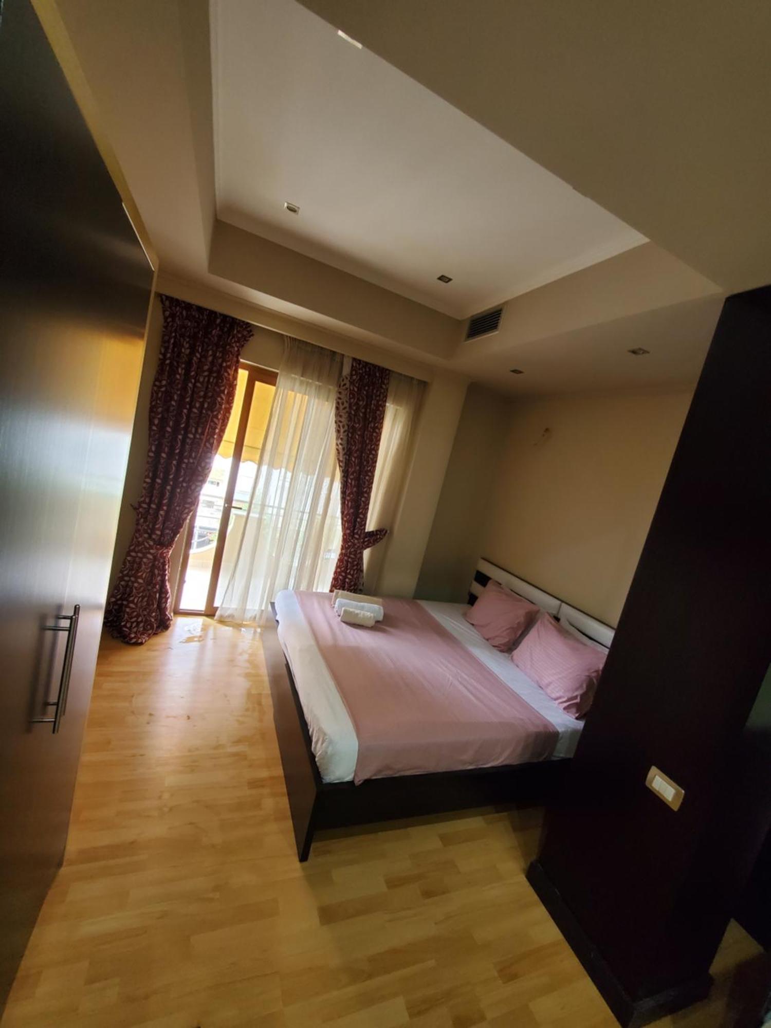 Hotel Shehu Gjirokaster Phòng bức ảnh