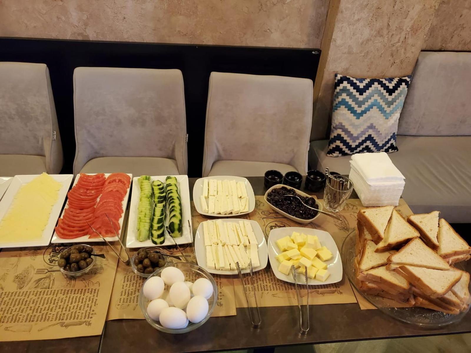 Hotel Shehu Gjirokaster Ngoại thất bức ảnh