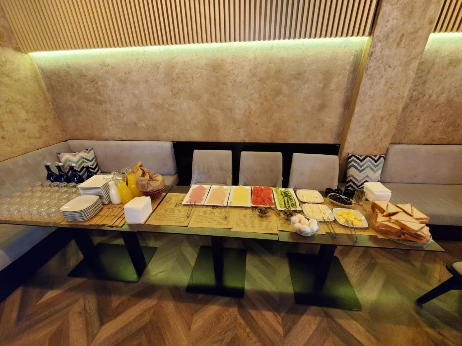 Hotel Shehu Gjirokaster Ngoại thất bức ảnh